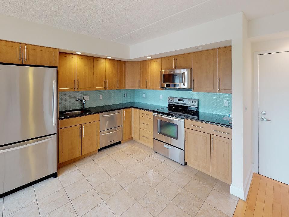 1st image of 530 S 2nd St APT 607