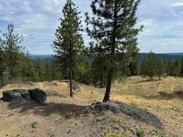 14812 N Cliff Lane Gate #130, Spokane, WA 99208