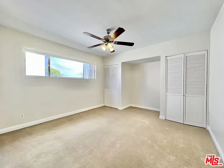 1552 Berkeley St #1 — Photo 14