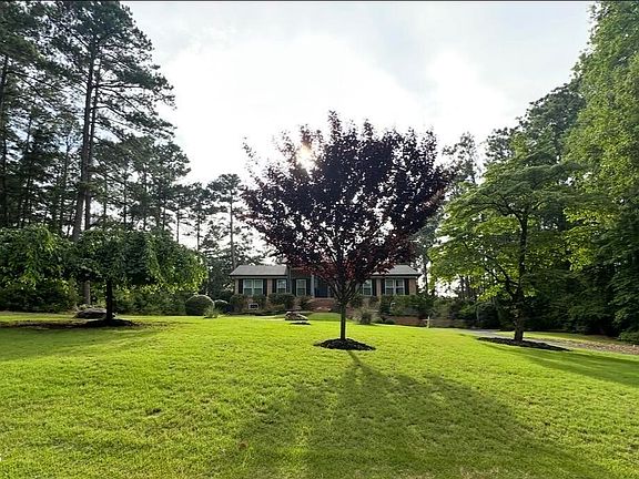 2nd image of 102 Canterbury Road