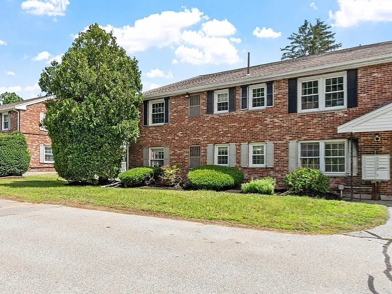 5 Elm St #1 — Photo 28