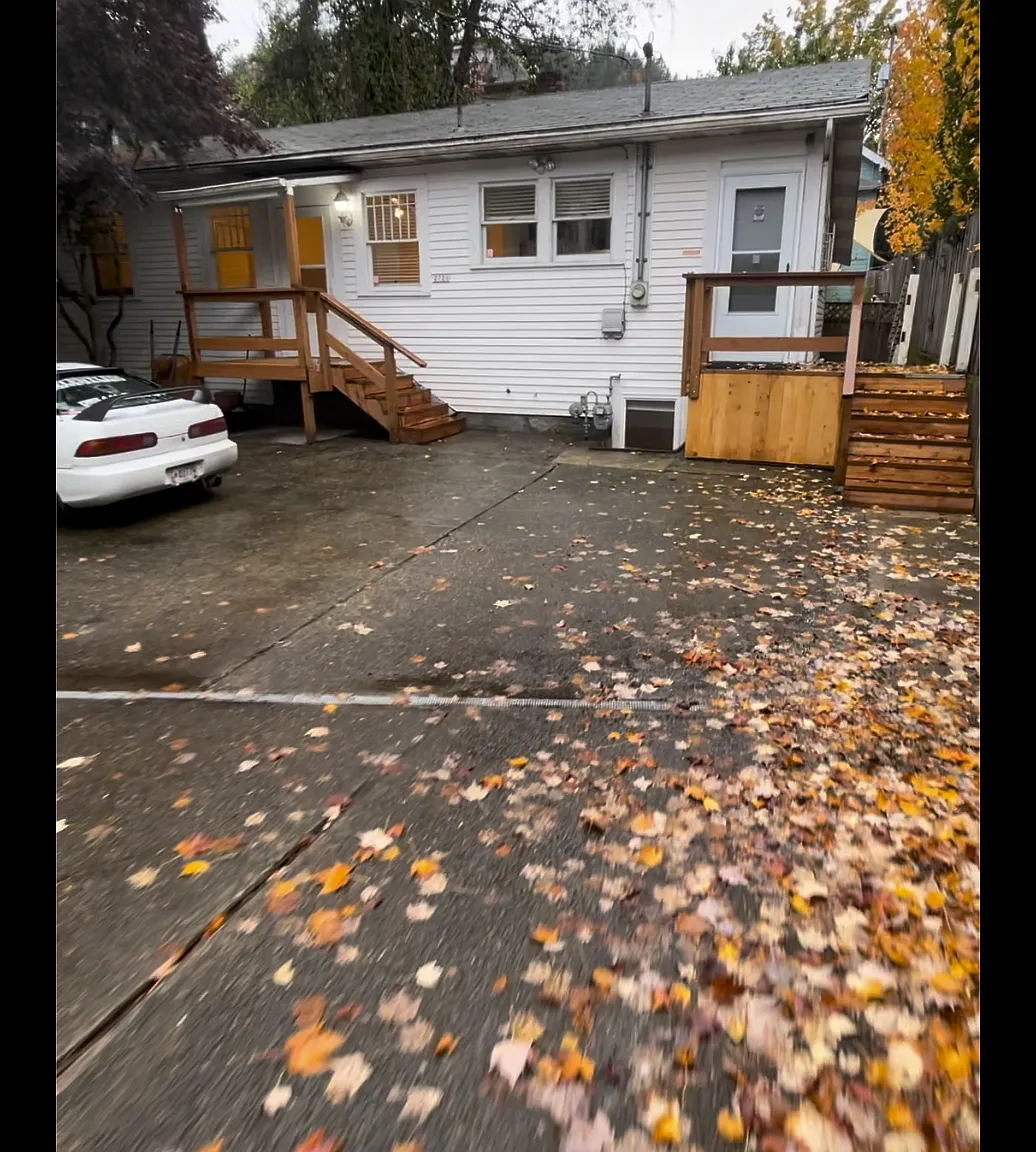 3 bed, 1190 sqft, $2,500 — Photo 1