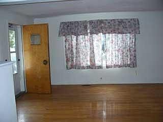 2nd image of 88 Platt St