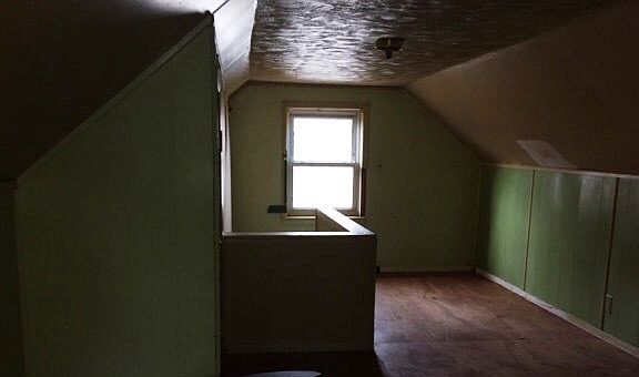 5th image of 17110 Lotus Dr