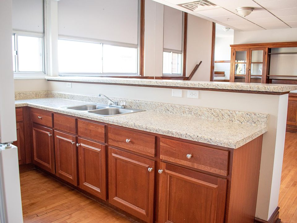 School House Apartments 1812 Avenue F Fort Madison IA Zillow