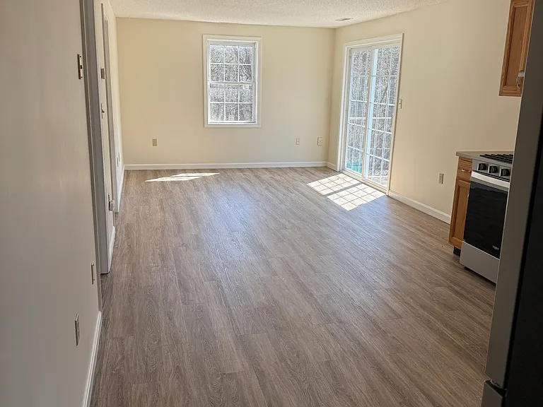 1026 Hildreth St #2 — Photo 2