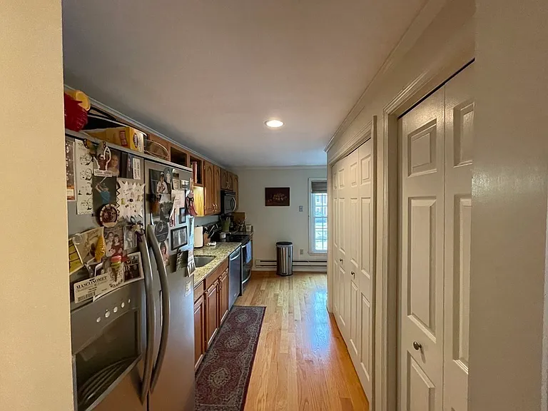 28 Essex Green Ln #D — Photo 5