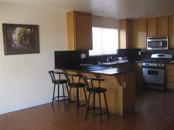 4th image of 4382 Golden Ring Ln