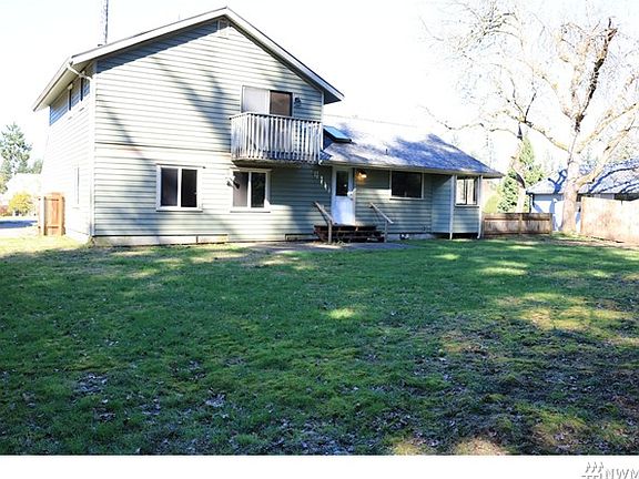 4th image of 1622 149th Street Ct E