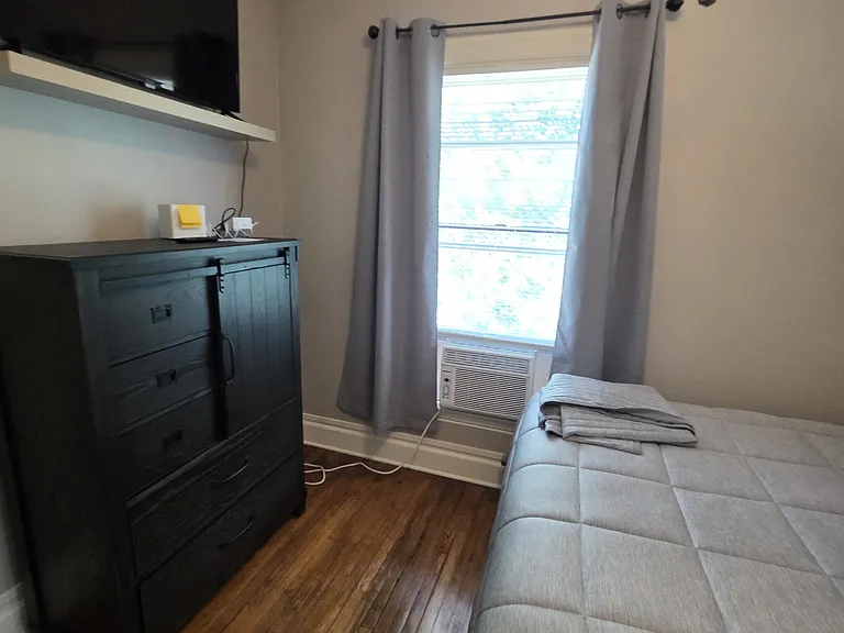 301 Henry Ave SE #2 — Photo 11
