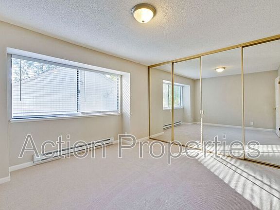 5th image of 3041 Kaiser Dr Unit G