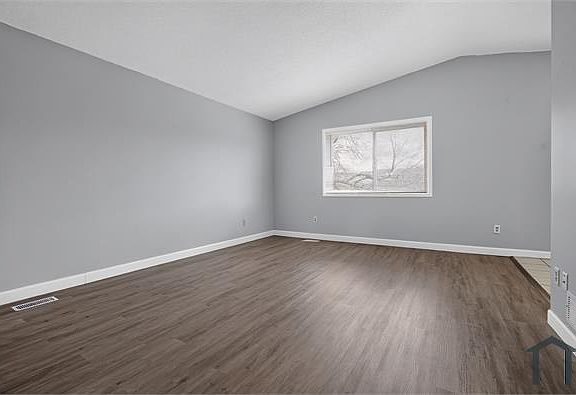 2nd image of 7240 Unity Ave