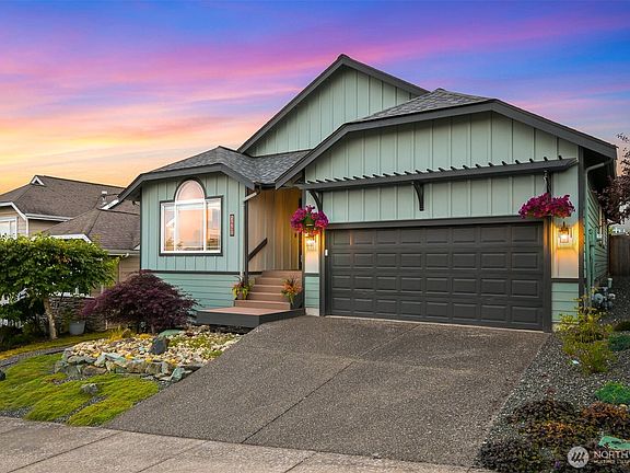 3rd image of 3447 Pinehurst Court