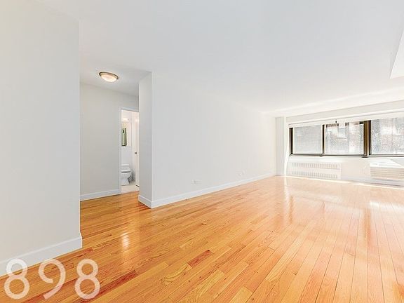 4th image of 120 W 97th St APT 2H