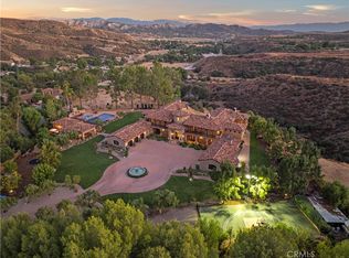 30419 Heard Dr, Saugus, CA 91390