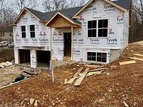 2942 Marathon Dr, De Soto, MO 63020