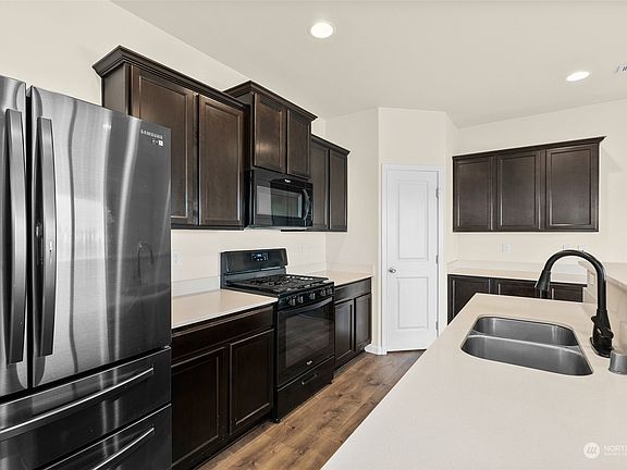 3rd image of 11213 189th Street Ct E