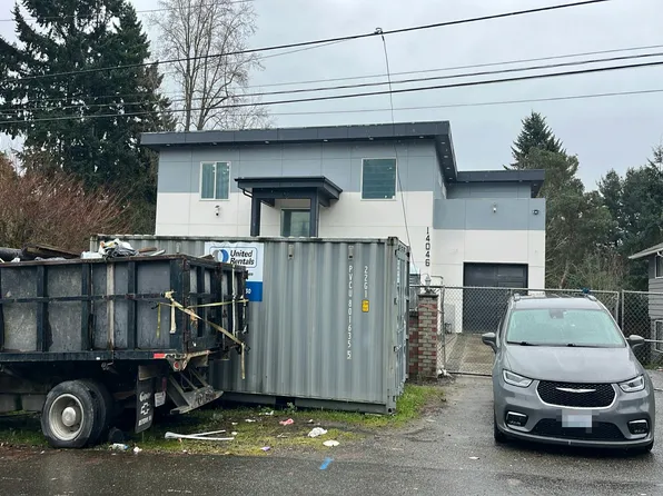 14046 6th Ave S, Burien, WA 98168