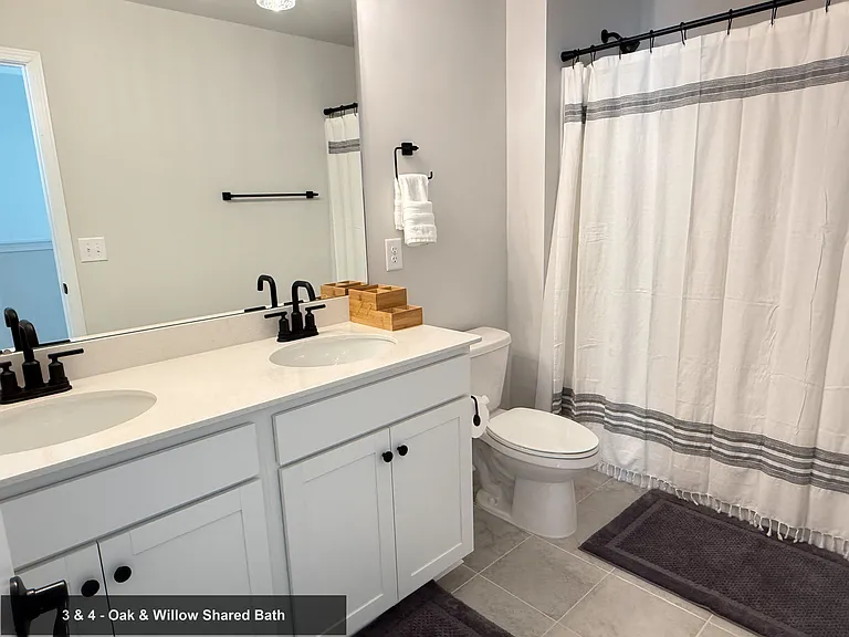 4045 Grommet Ct — Photo 28