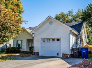 1925 Cedar Ridge Ln, Winston Salem, NC 27127