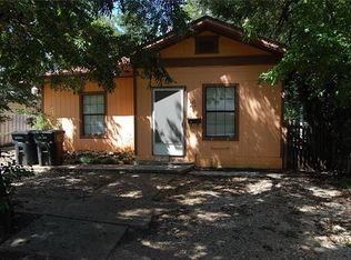 111 Cedar St, Cleburne, TX 76031