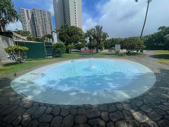 3rd image of 55 S Kukui St APT D1302