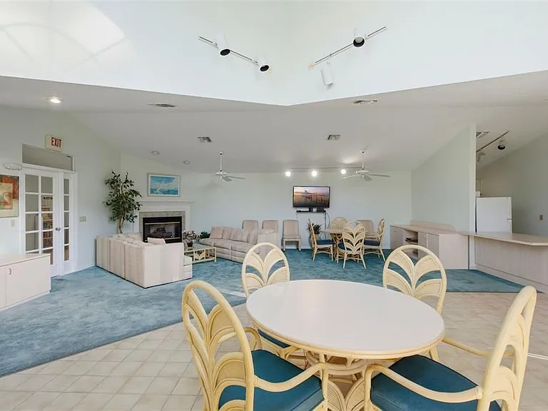 14510 Alejo Ct — Photo 38