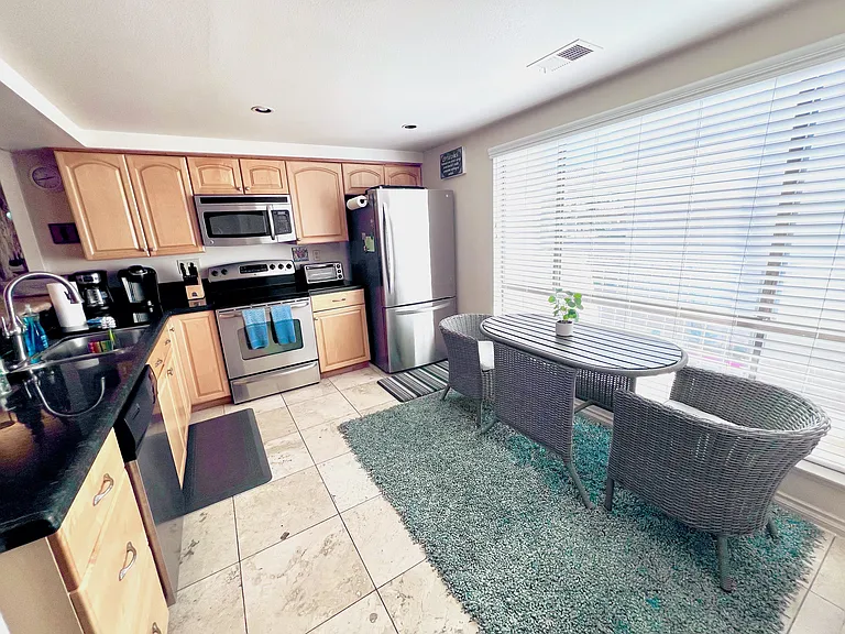 154 N Shore Dr — Photo 20