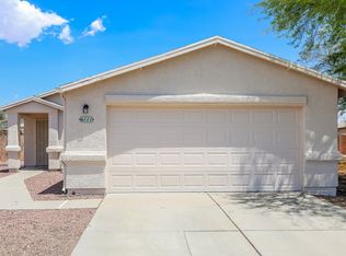 6111 N Samantha Grove Dr, Tucson, AZ 85741