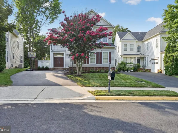 21866 Windover Dr, Ashburn, VA 20148