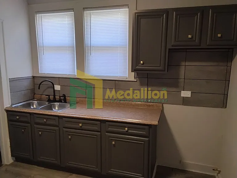 9418 S Ada St — Photo 25