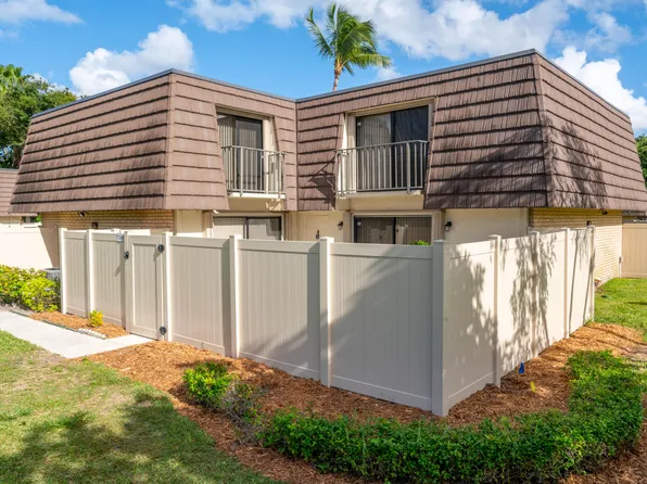 7208 72nd Way, West Palm Beach, FL 33407