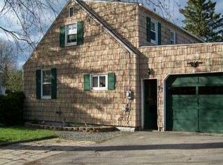 17 Arminta St, Bangor, ME 04401