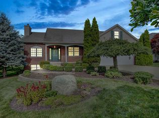 8005 Grassland Ct, Fort Wayne, IN 46825