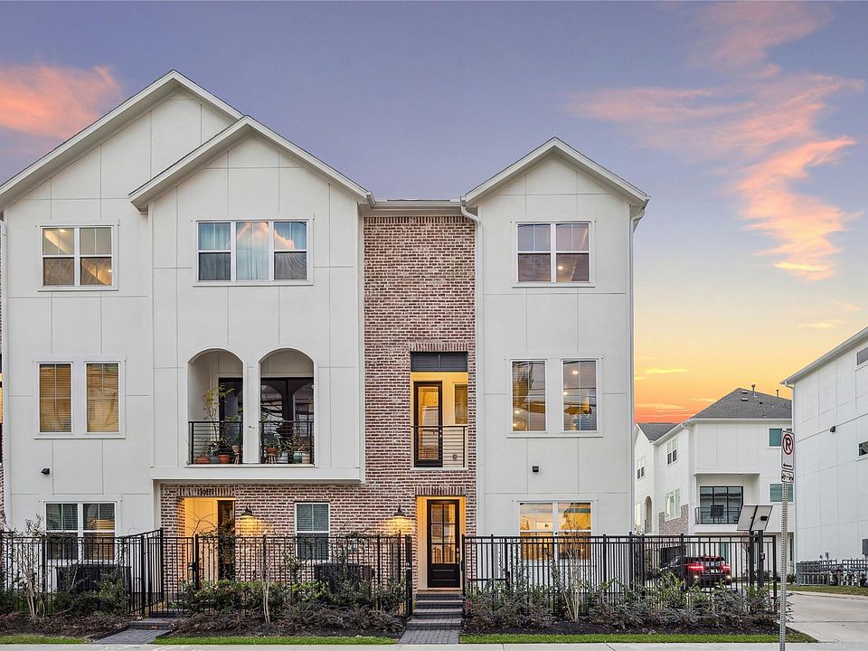 1st image of 3083 Hicks St