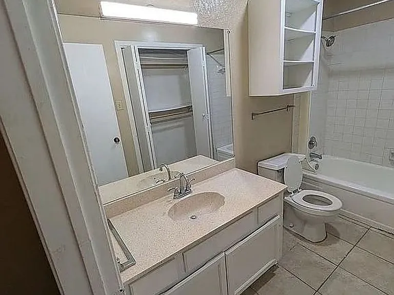 1608 Pecan Chase Cir #42 — Photo 24
