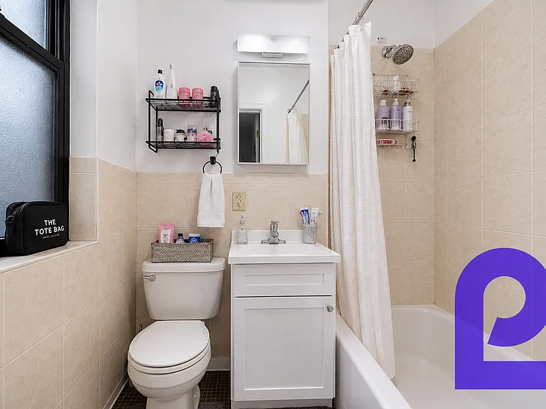 301 E 91st St #2N — Photo 4