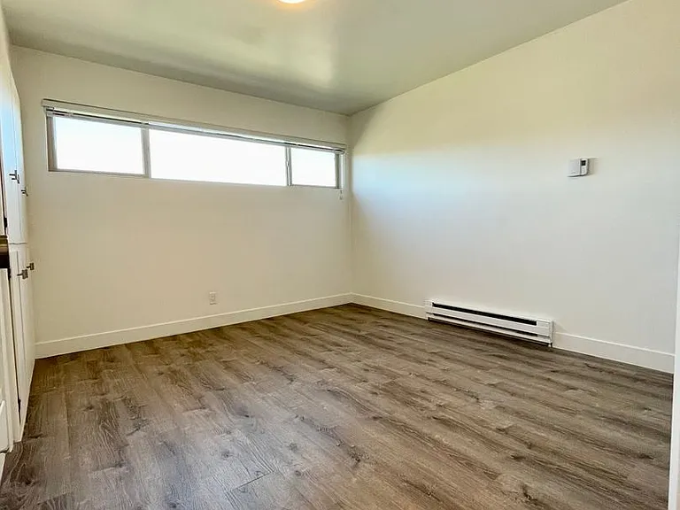 Village Vista Apartments — Photo 61