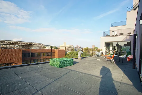 Rented by Lofts and Flats LLC | media 24