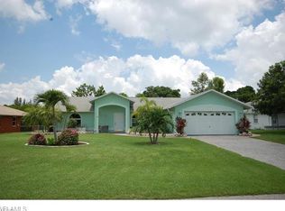 511 SW 31st Ter, Cape Coral, FL 33904