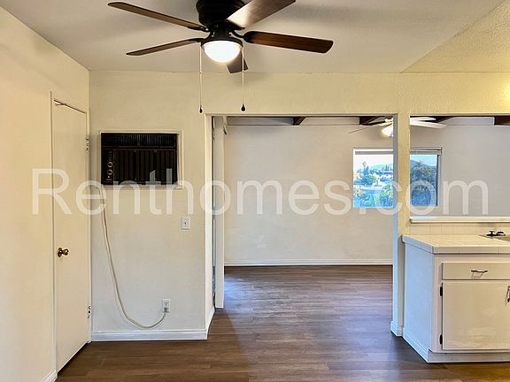 4th image of 8280 Valdosta Ave