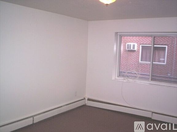 5th image of 332 Copeland St #33