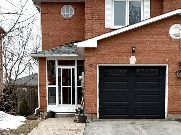 90 Bruce Cres, Barrie, ON L4N 8P4