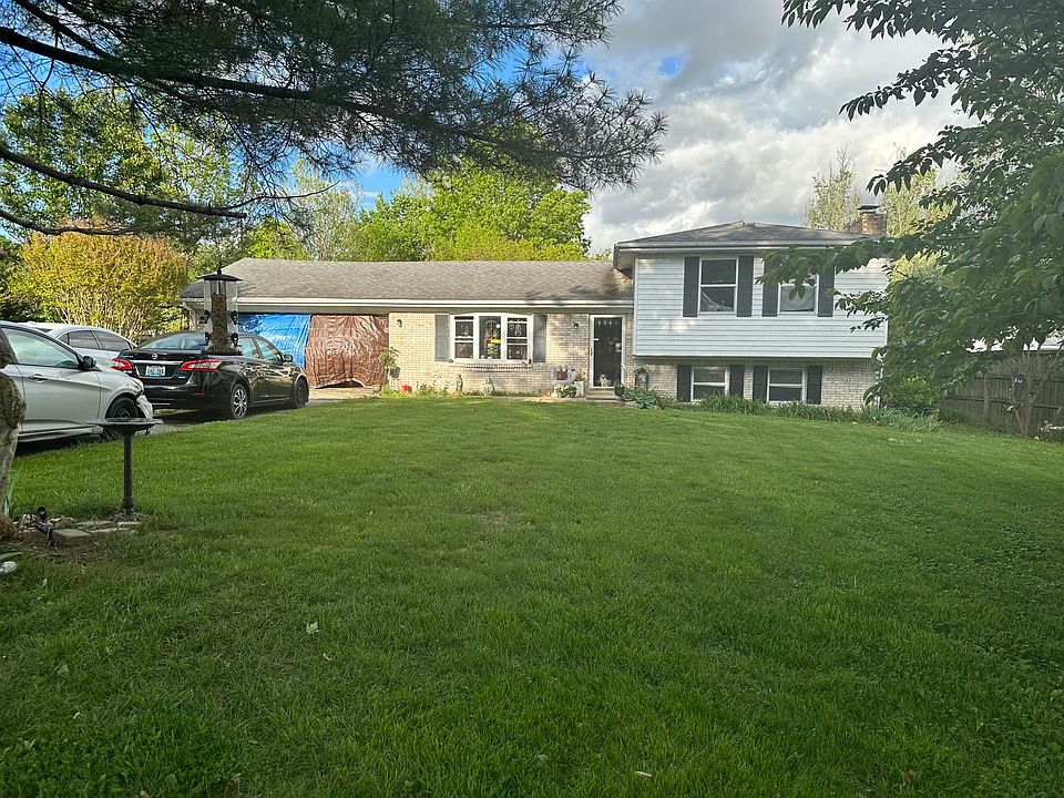 2nd image of 1004 Dawson St