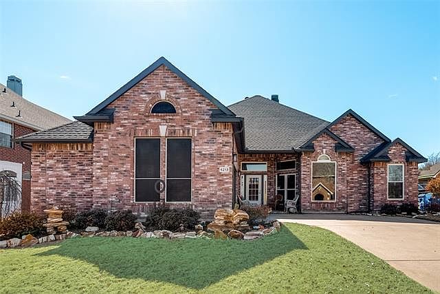 1st image of 6213 New Forest Dr