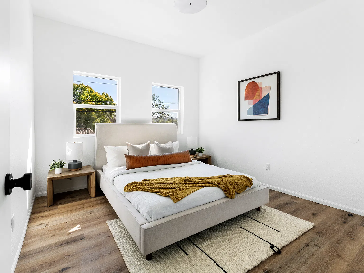1 bed, 650 sqft, $2,325 — Photo 2