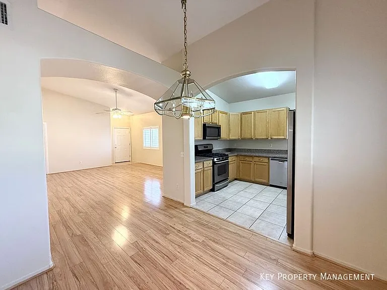 7450 S Eastern Ave #2080 — Photo 6