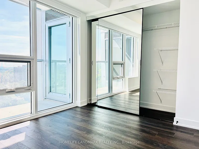 609 Sherbourne St #1608 — Photo 11