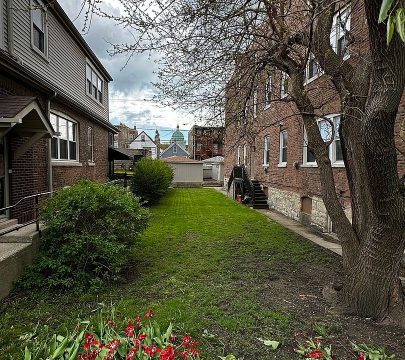 1st image of 3209 S Racine Ave