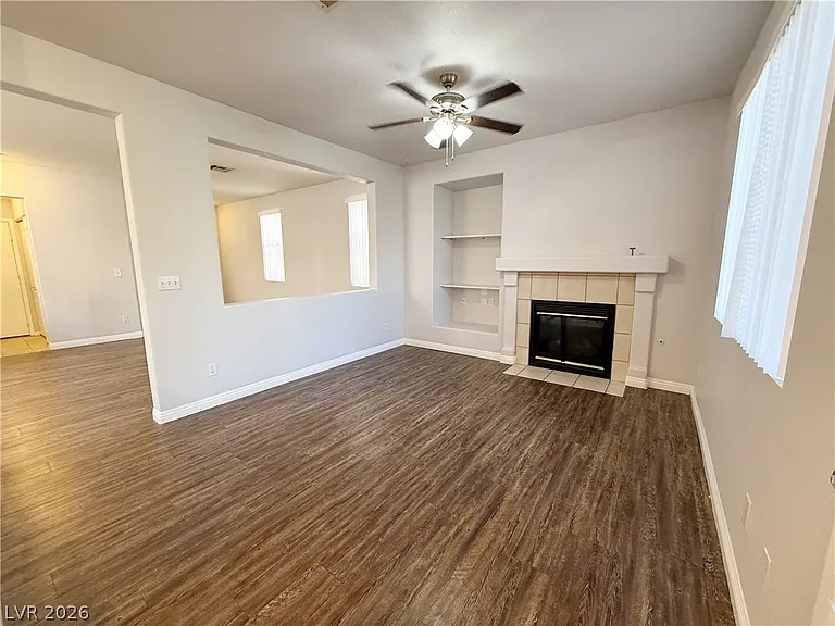 2185 Polynesia Cir — Photo 9